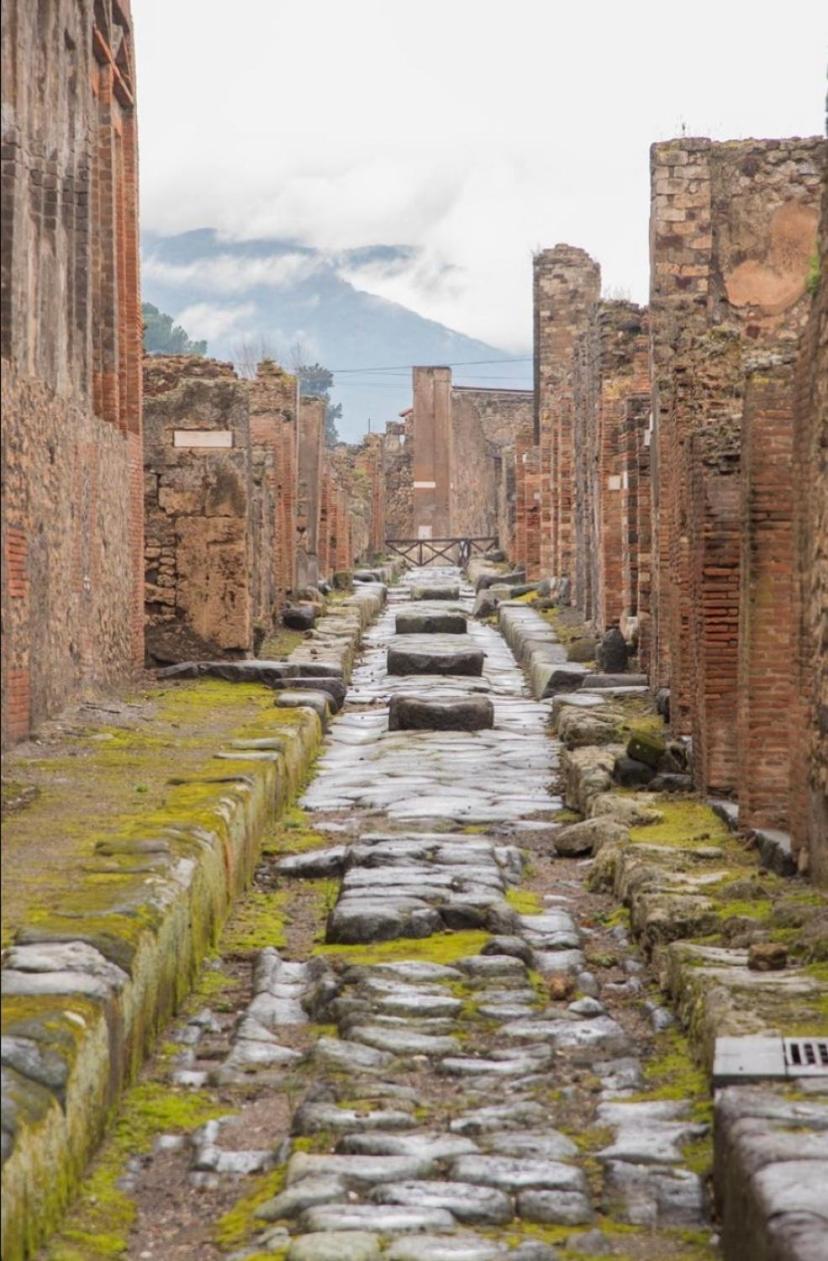 Natural Mente Pompeii Eksteriør bilde